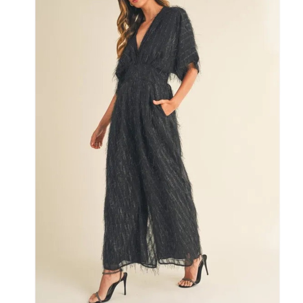 Mable Black Jumpsuit Plunging Neckline Bat Sleeves Wide leg Party SZ S NWOT - Picture 2 of 10